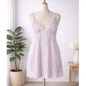 🎅 3/$15 SALE H&M Lavender Floral Satin Slip Dress XL